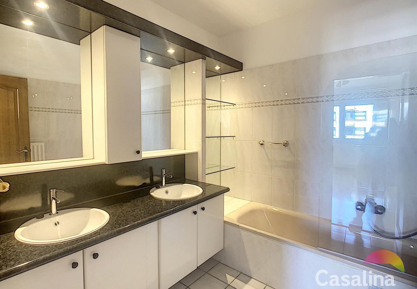 Appartement à louer à Evere