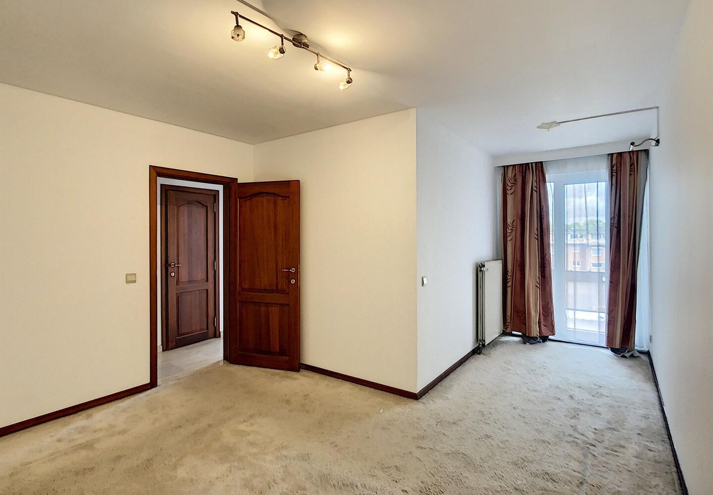 Appartement te huur in Evere