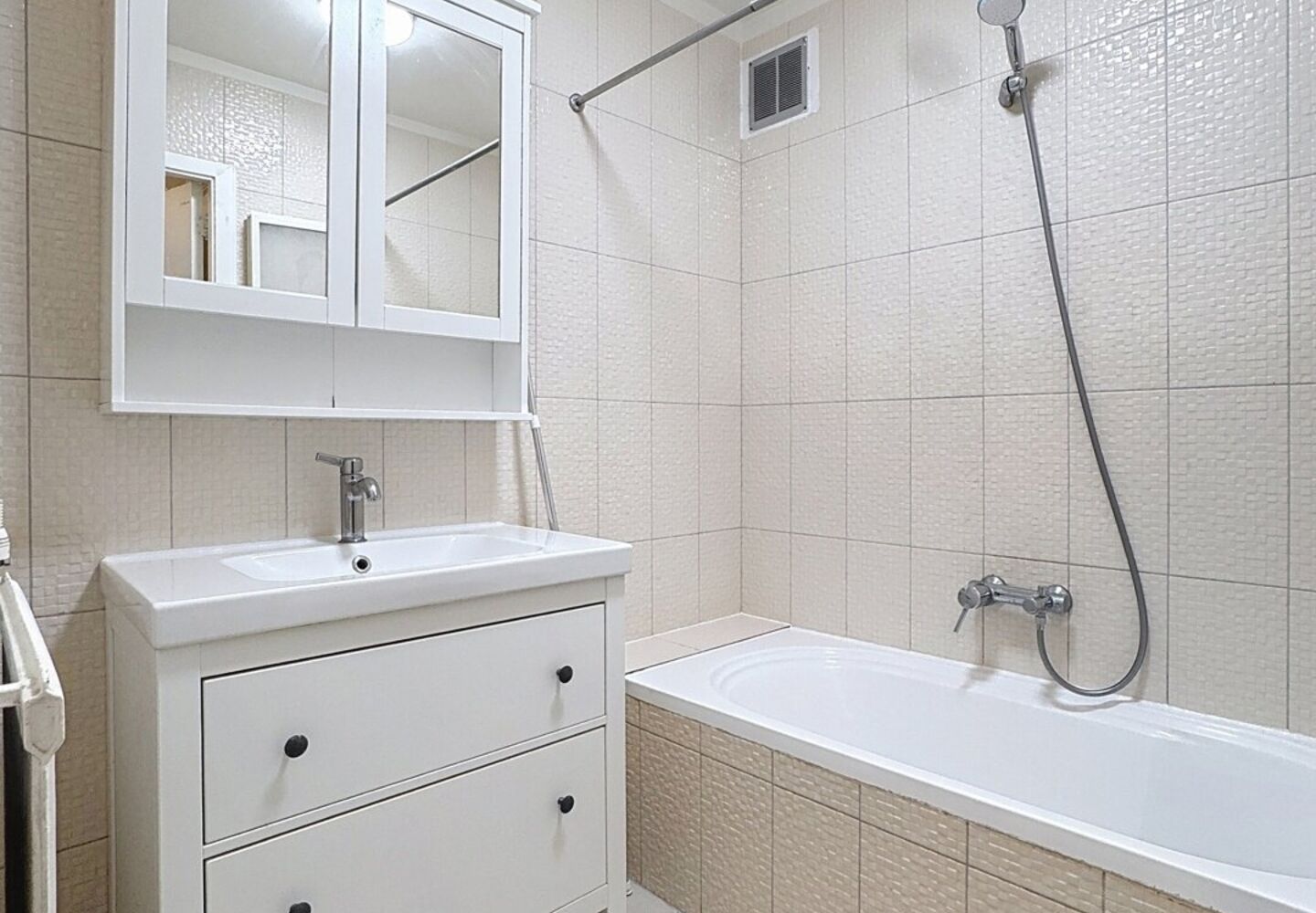 Appartement te huur in Evere