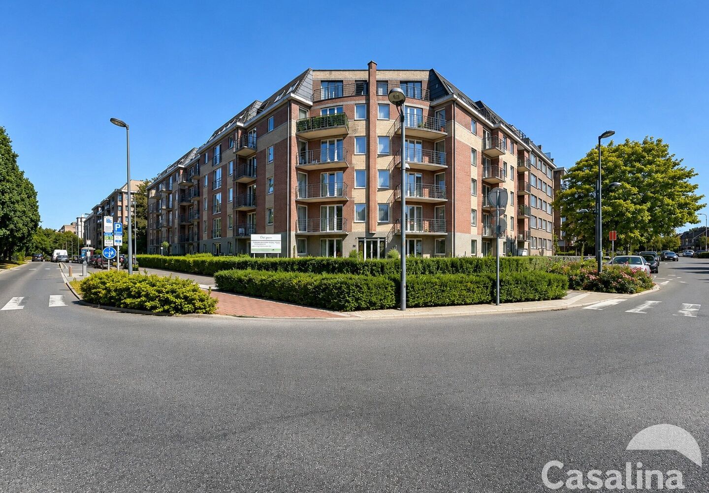 Binnenstaanplaats te koop in Evere