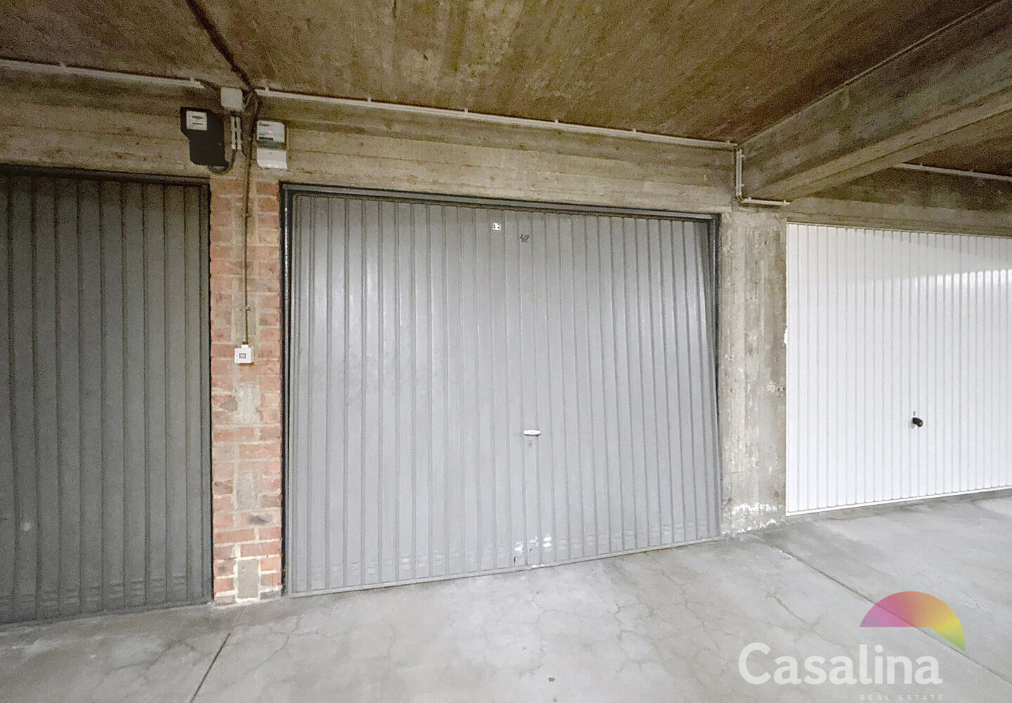 Closed garage for sale in Wezembeek-Oppem