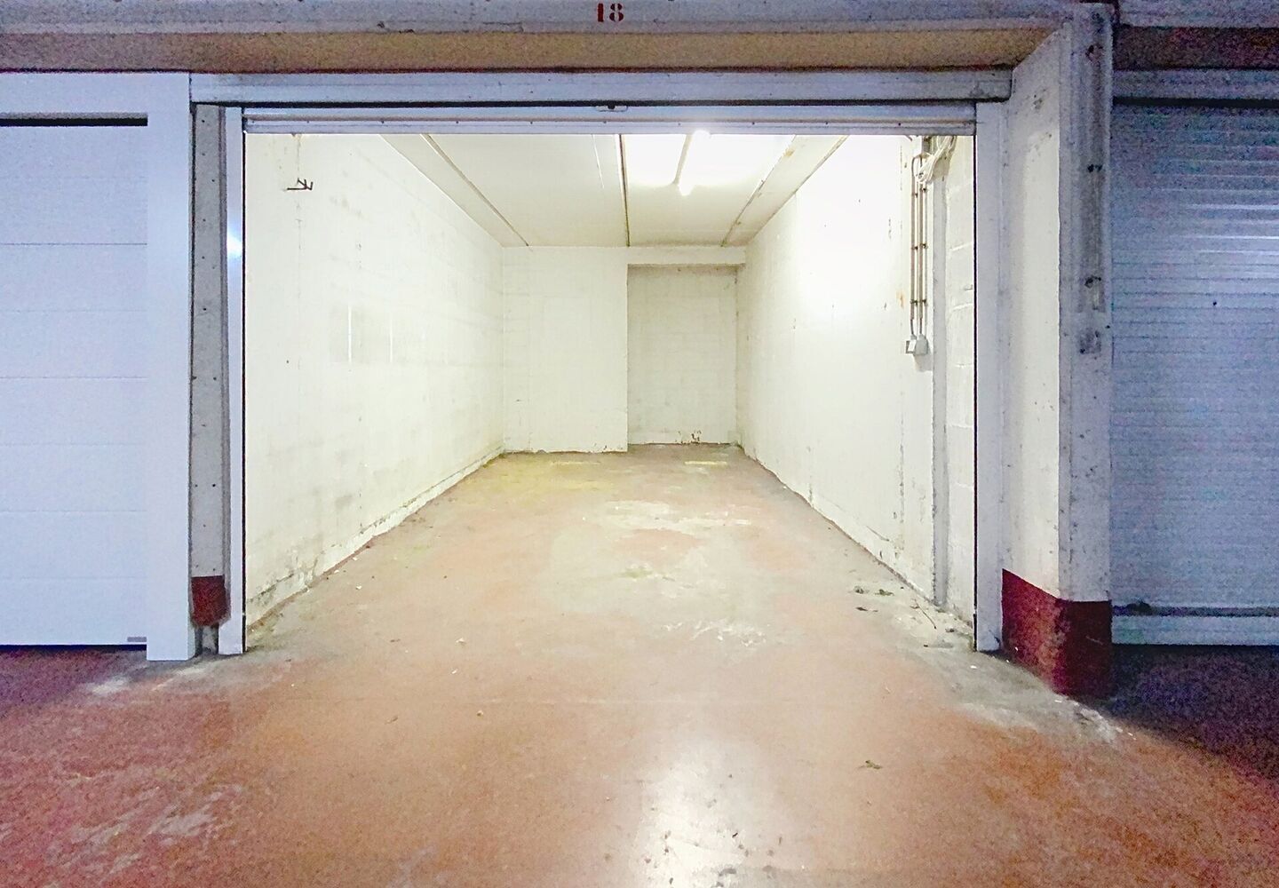 Garage (ferme) &agrave; louer &agrave; Schaarbeek