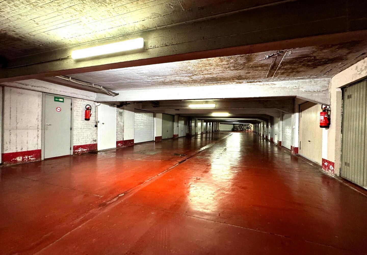 Garage (ferme) &agrave; vendre &agrave; Evere