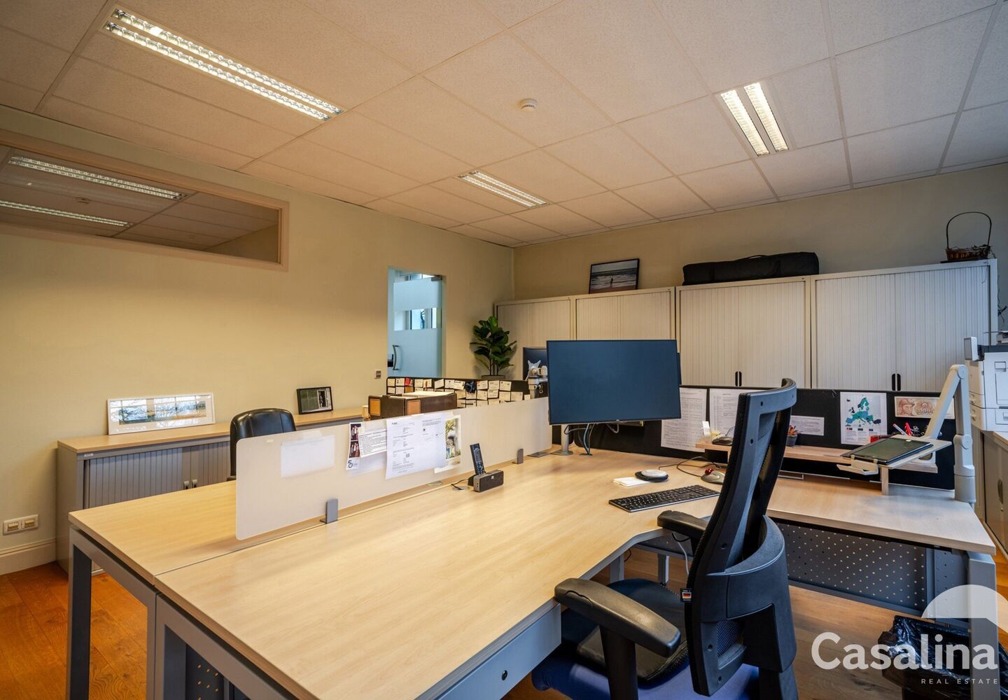 Gebouw voor gemengd gebruik te huur in Schaerbeek