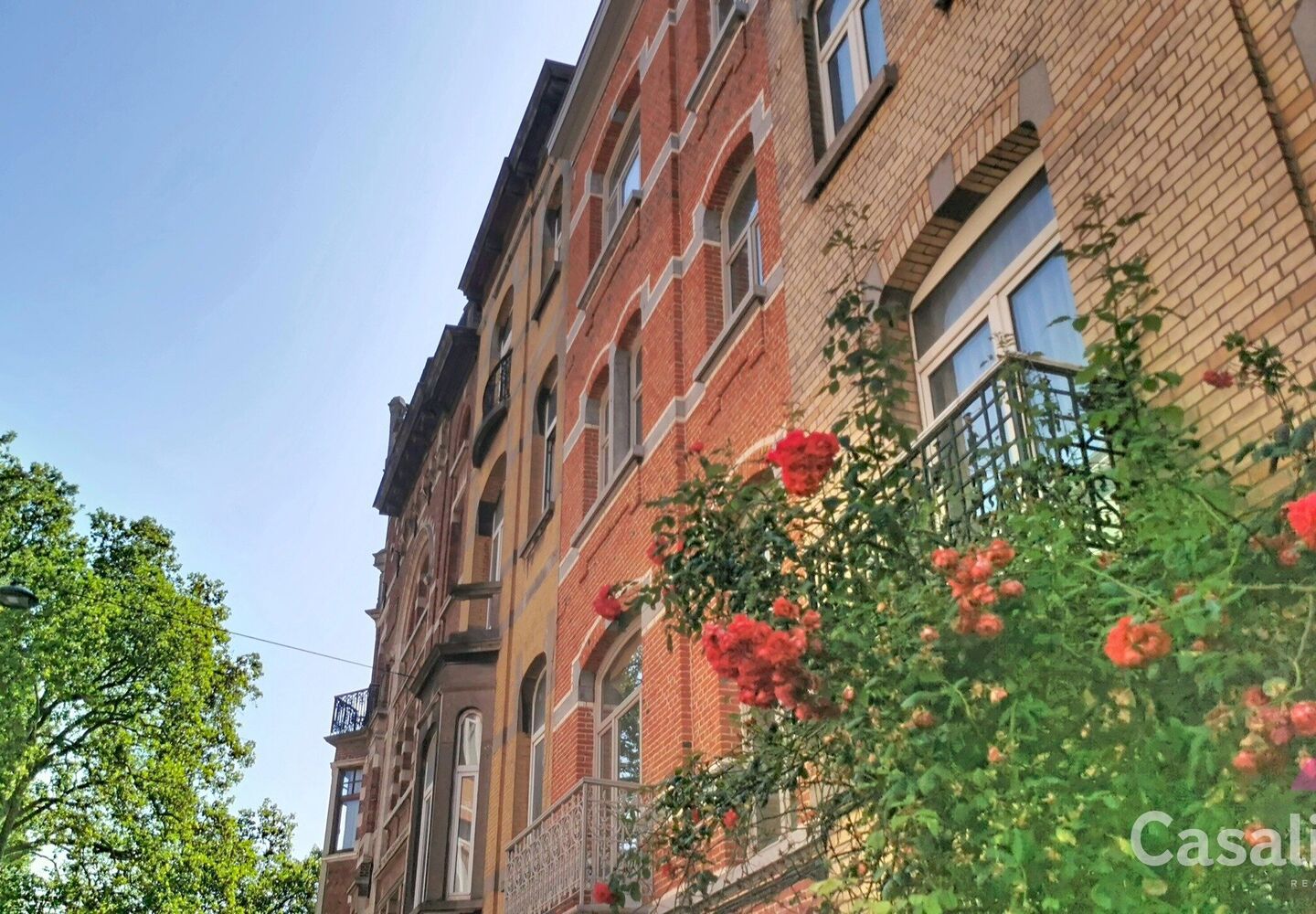 Gelijkvloerse verd. + tuin te koop in Schaarbeek