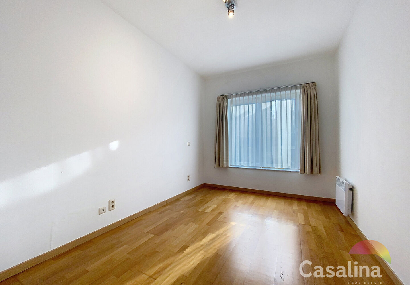 Gelijkvloerse verdieping te koop in Woluwe-Saint-Lambert