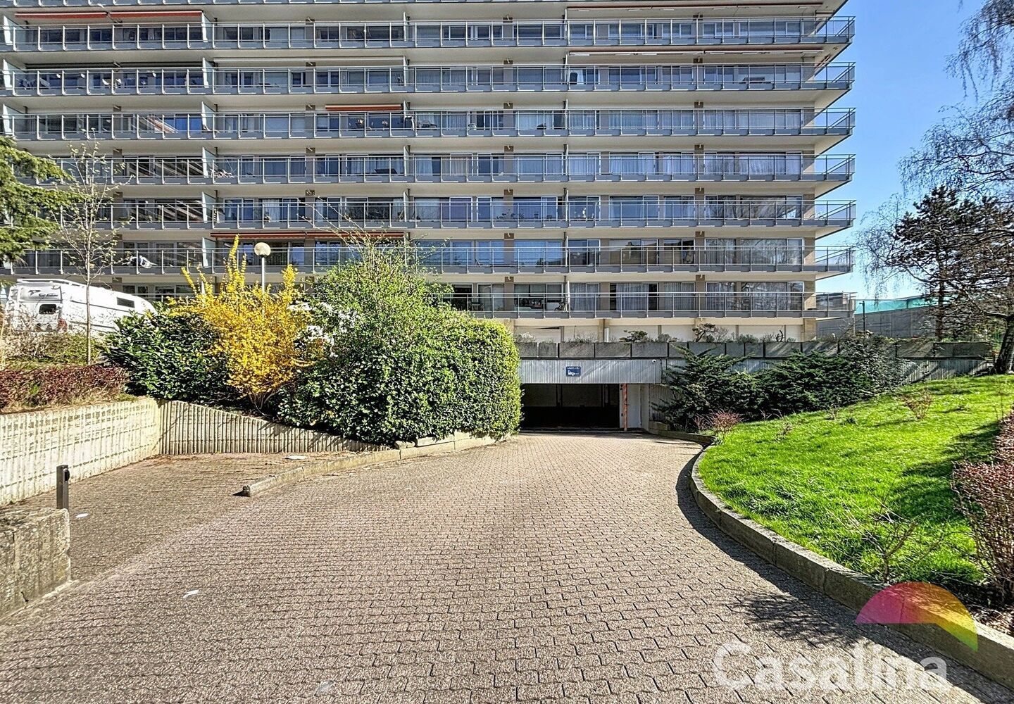 Gesloten garagebox te huur in Schaarbeek