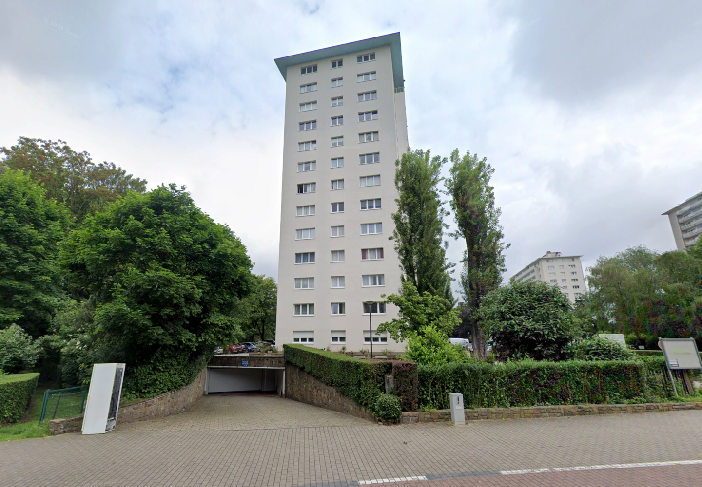 Gesloten garagebox te koop in Evere