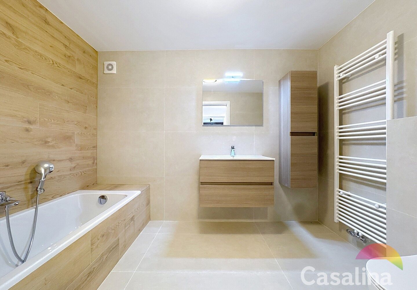 Ground floor for rent in Schaerbeek