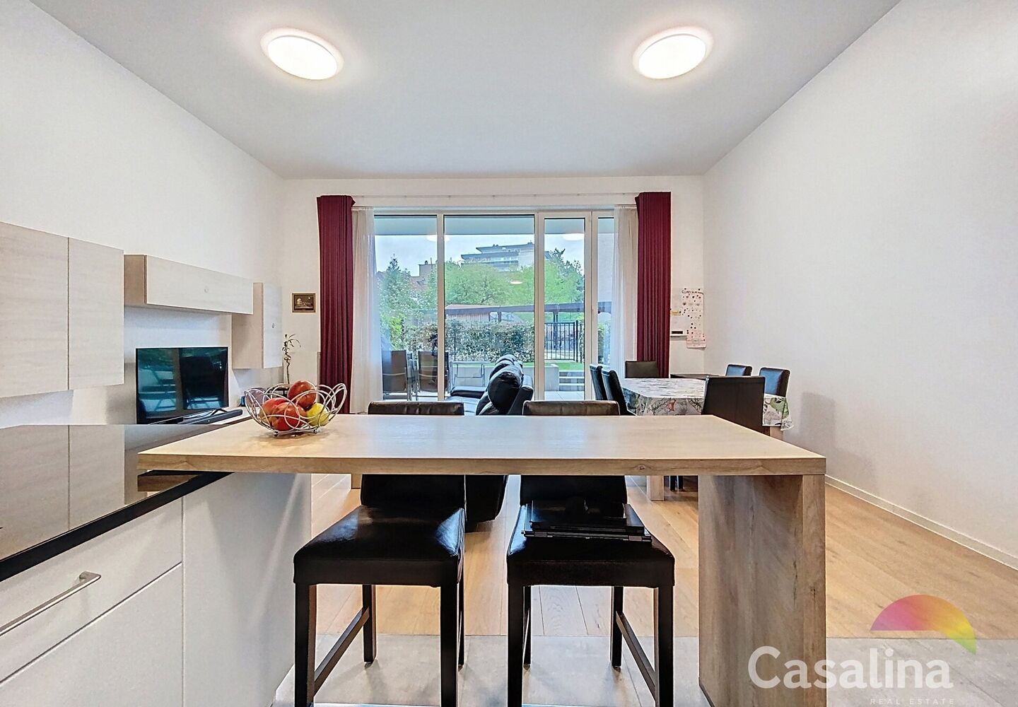 Ground floor with garden for rent in Evere
