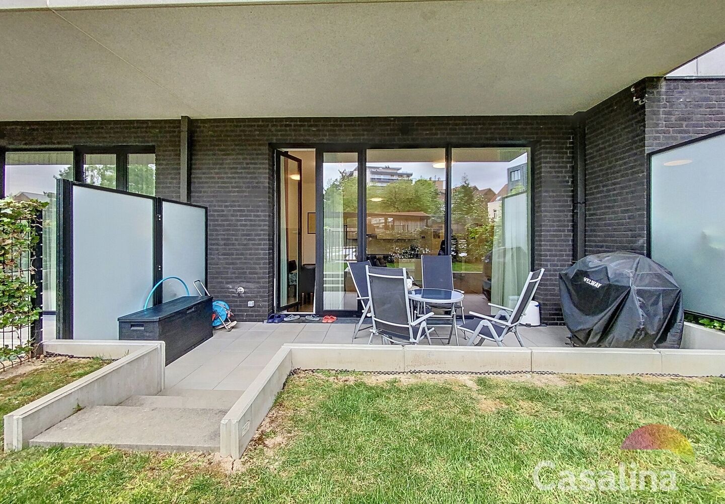 Ground floor with garden for rent in Evere