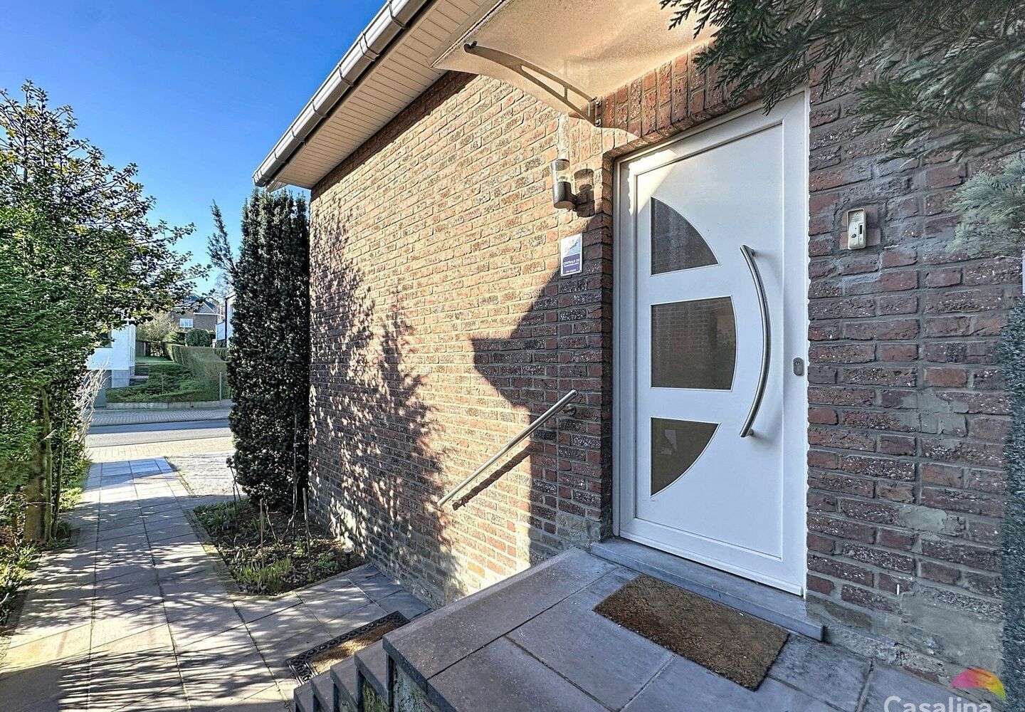 Front path