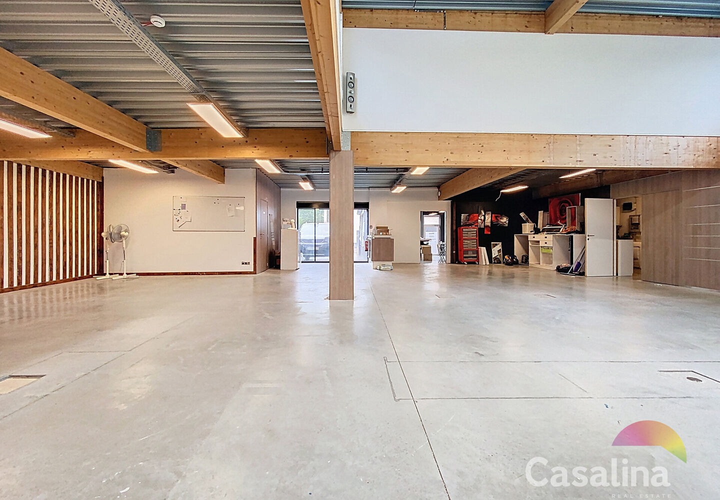 Individual shop for rent in Zaventem Sterrebeek