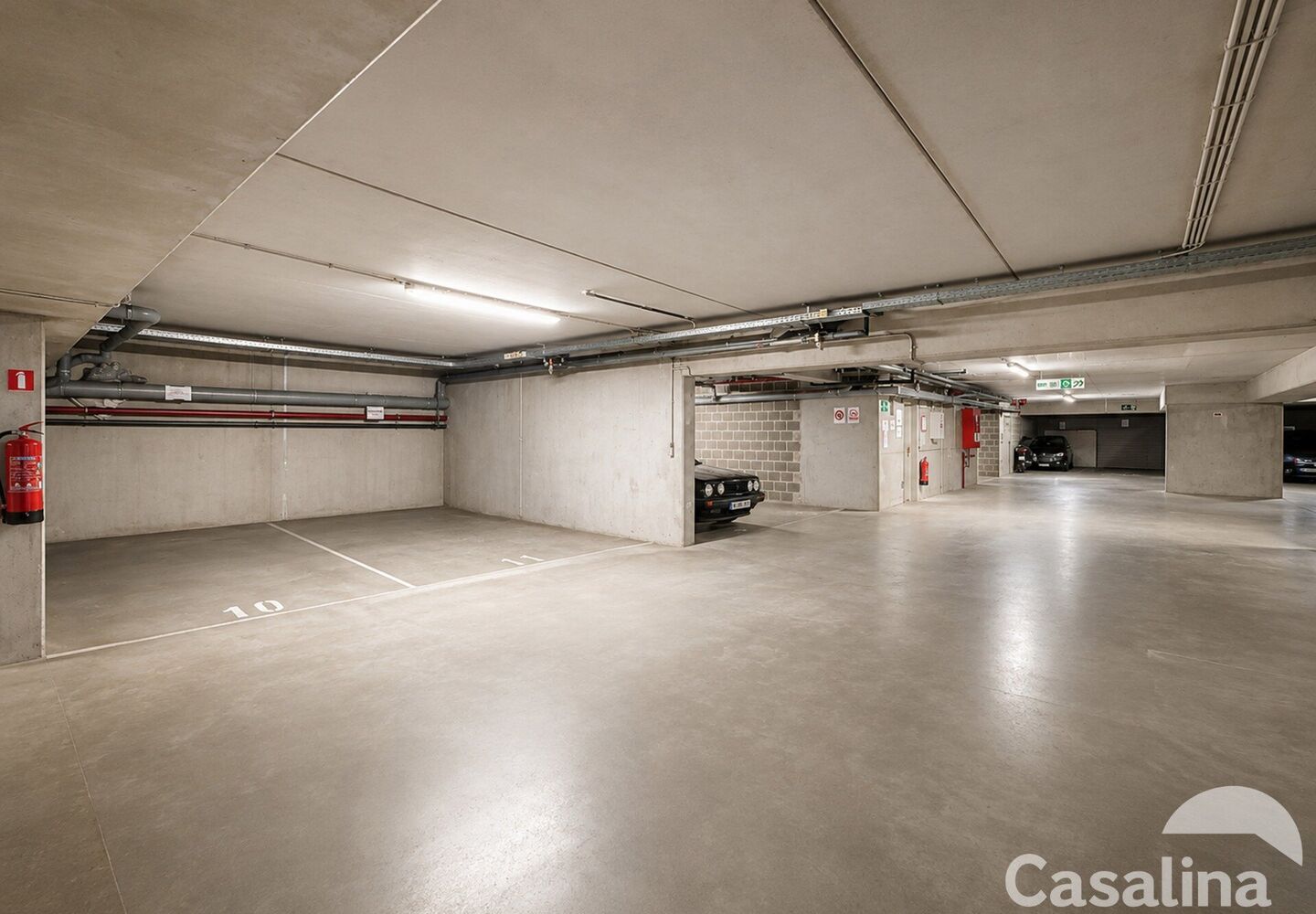 Inside parking for sale in Evere