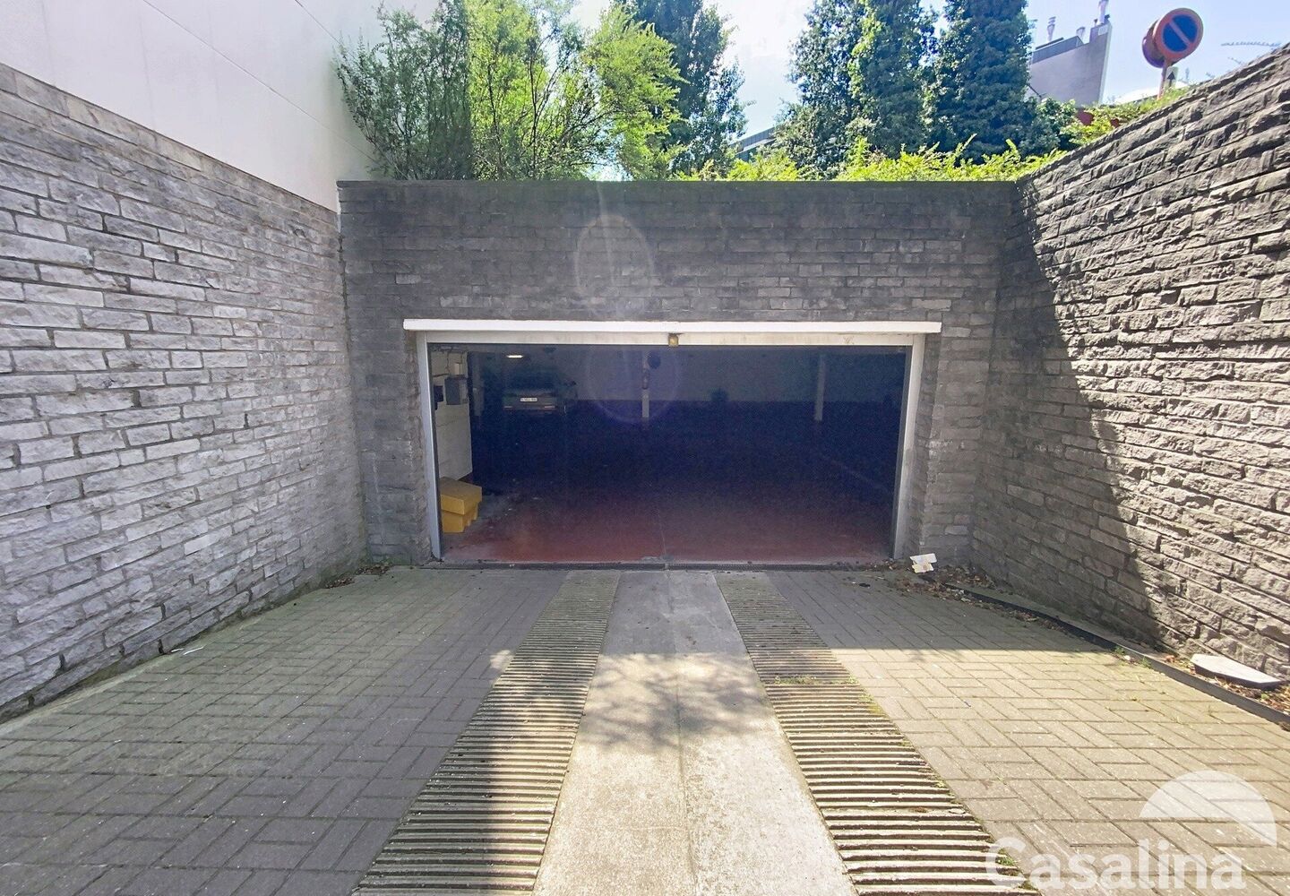 Inside parking for sale in Evere