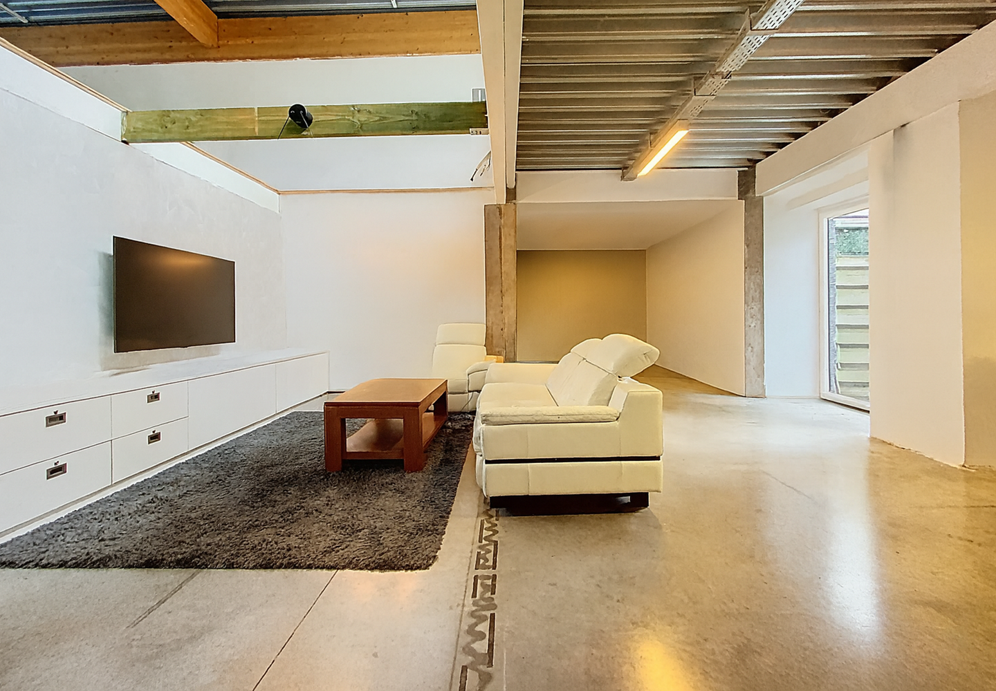 Multi-purpose building for rent in Zaventem Sterrebeek