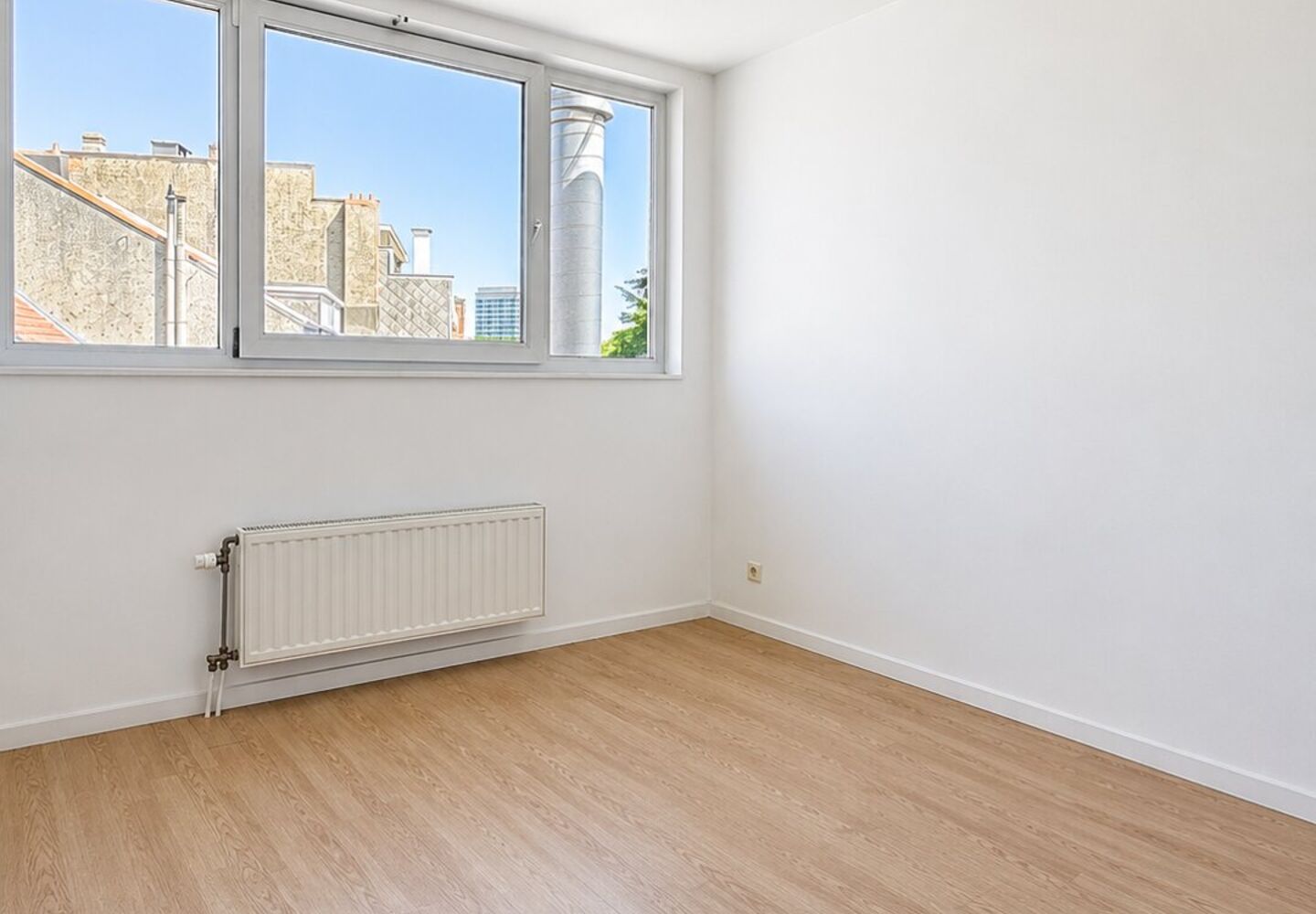 Multi-purpose building for sale in Sint-Gillis