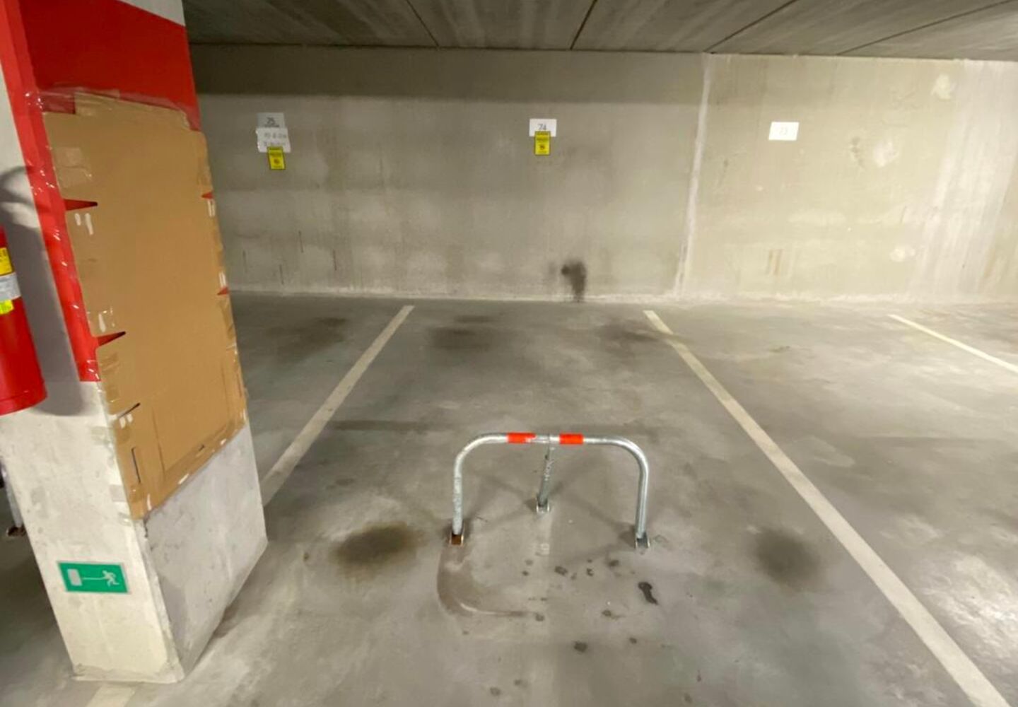 Parking intérieur à louer à Evere