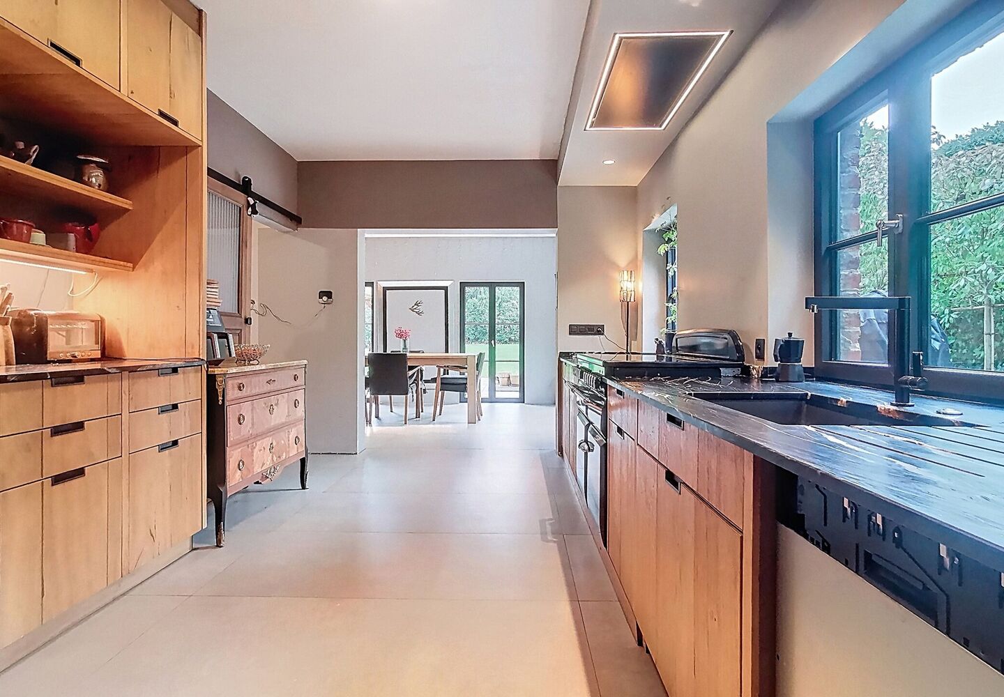 Villa for sale in Kraainem