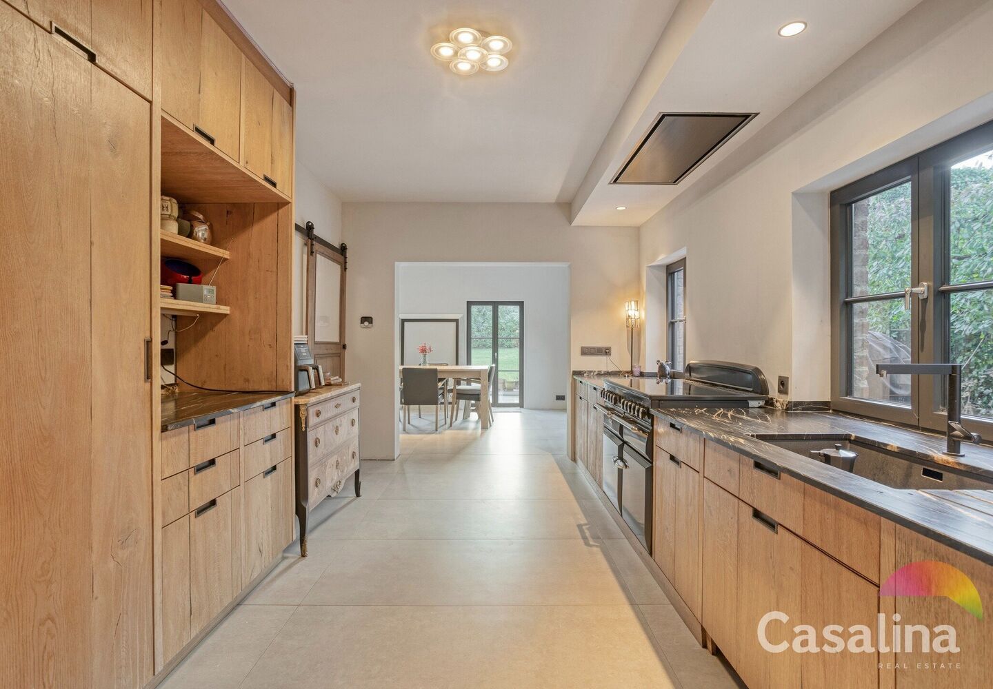 Villa for sale in Kraainem