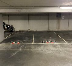 Binnenstaanplaats te koop in Evere