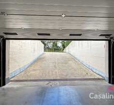 Closed garage for sale in Wezembeek-Oppem