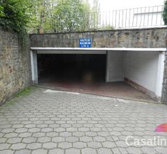 Gesloten garagebox te koop in Evere