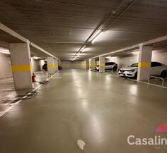Parking intérieur à louer à Evere