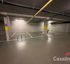 Parking intérieur à louer à Evere