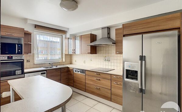 Appartement à louer à Evere