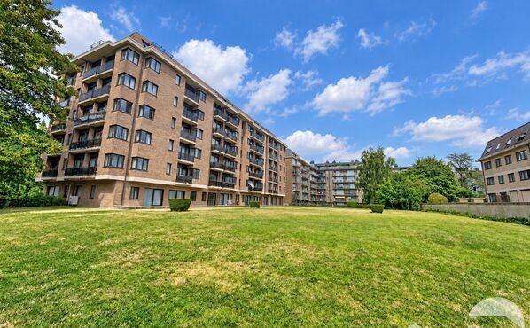 Appartement te koop in Evere
