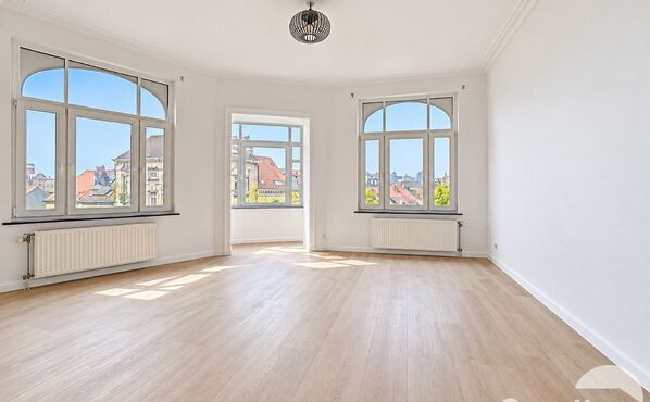 Flat for rent in Schaerbeek