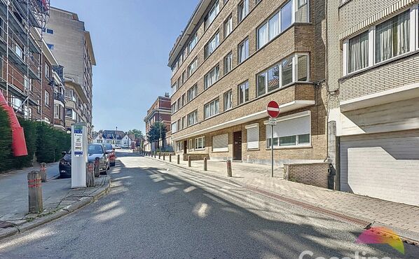 Flat for sale in Schaerbeek