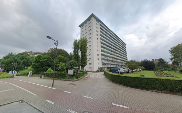 Gesloten garagebox te koop in Evere