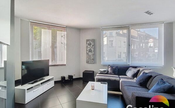 Ground floor for sale in Kraainem