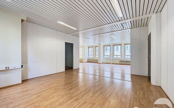 Kantoor te koop in Schaarbeek