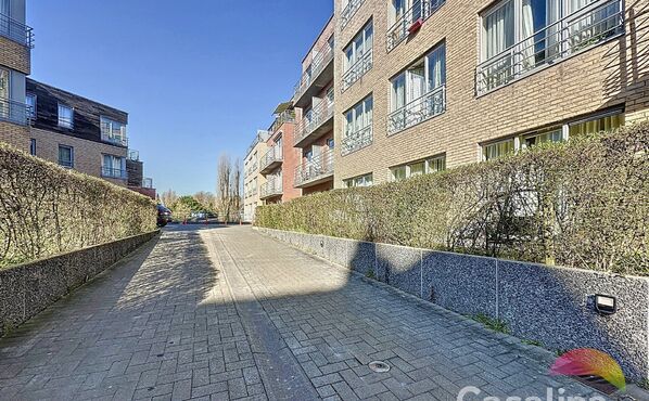 Service flats for sale in Ukkel