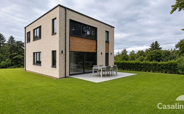 Villa te koop in Wezembeek-Oppem