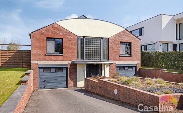 Villa te koop in Wezembeek-Oppem